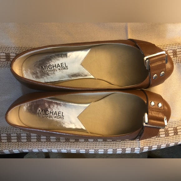Michael Kors Leather West Side Flats - Picture 8 of 10